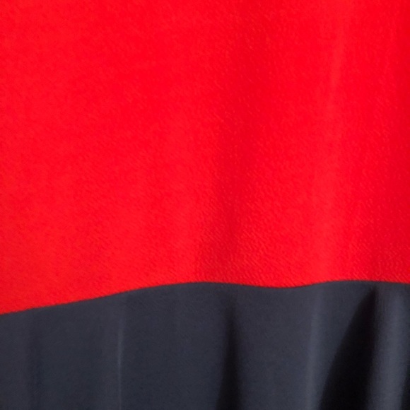 LulaRoe Nicole - Picture 2 of 3